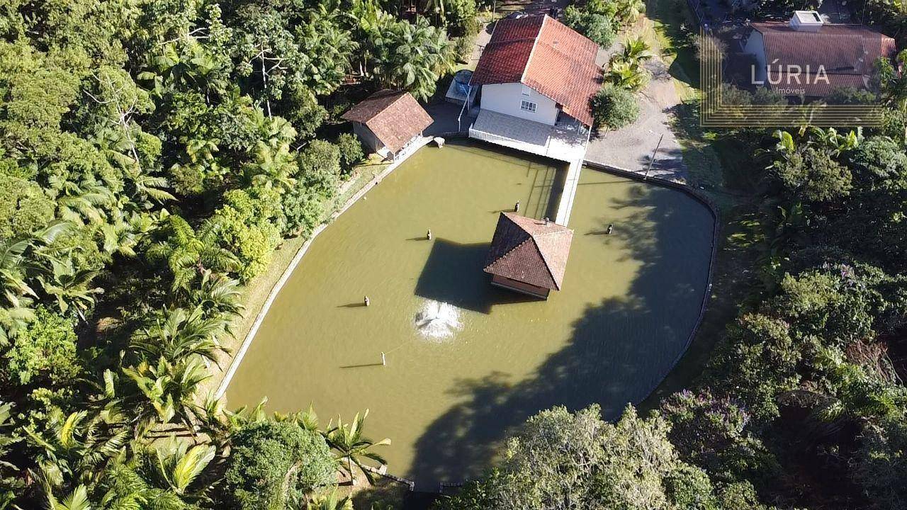 Chácara à venda com 2 quartos, 132m² - Foto 1