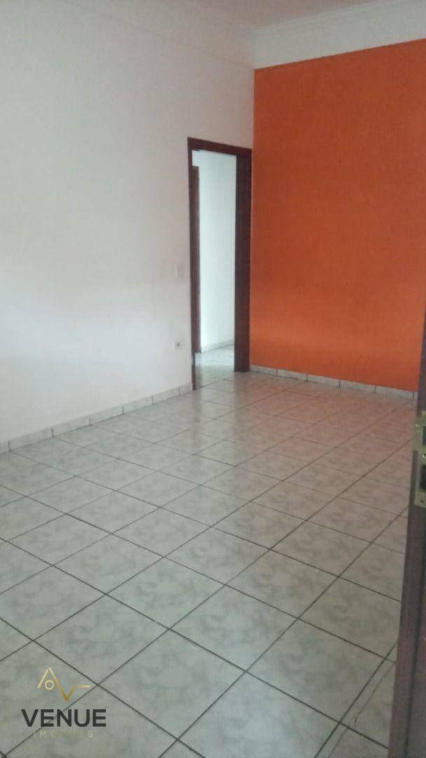 Casa à venda com 3 quartos, 250m² - Foto 6