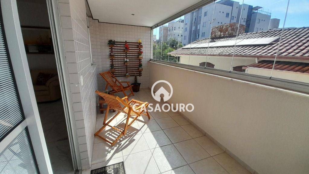 Apartamento à venda com 4 quartos, 140m² - Foto 5