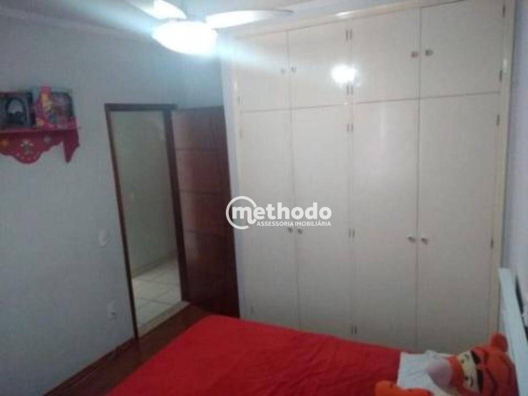 Casa à venda com 4 quartos, 151m² - Foto 10