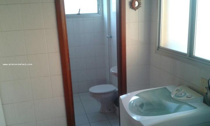 Apartamento à venda com 2 quartos, 75m² - Foto 1