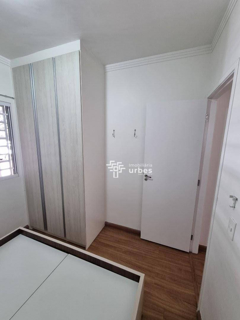 Casa à venda com 2 quartos, 80m² - Foto 12