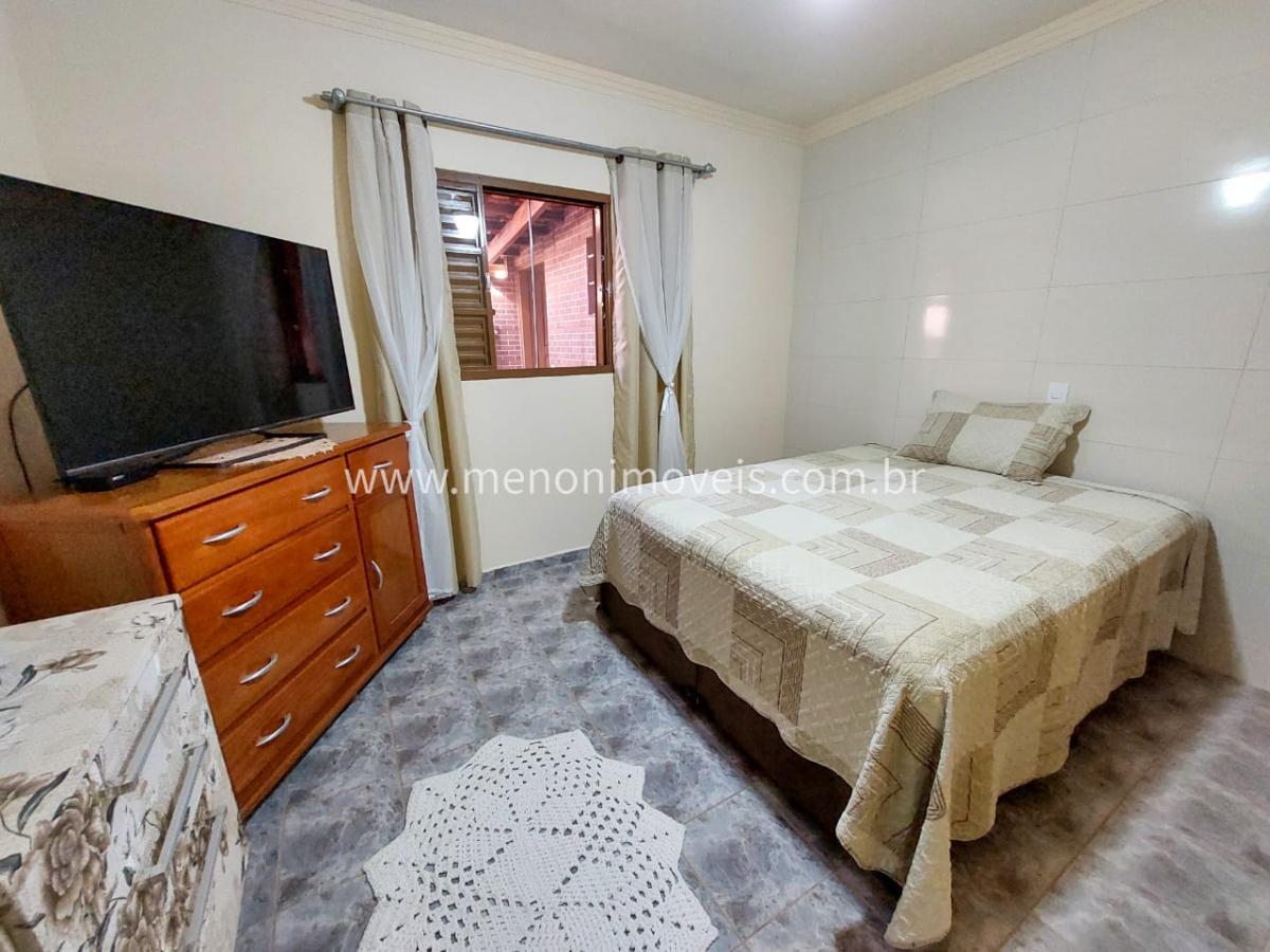 Chácara à venda com 2 quartos, 500m² - Foto 9