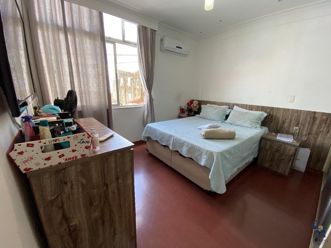 Apartamento à venda com 3 quartos, 130m² - Foto 5