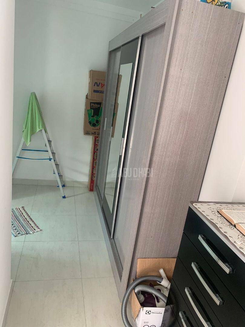 Apartamento à venda com 3 quartos, 213m² - Foto 12