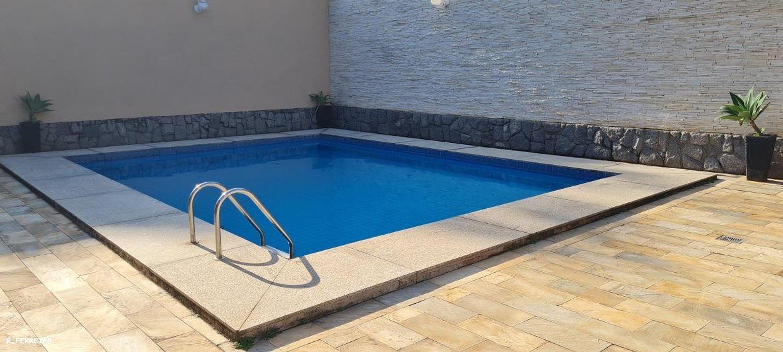 Casa de Condomínio à venda com 4 quartos, 420m² - Foto 3