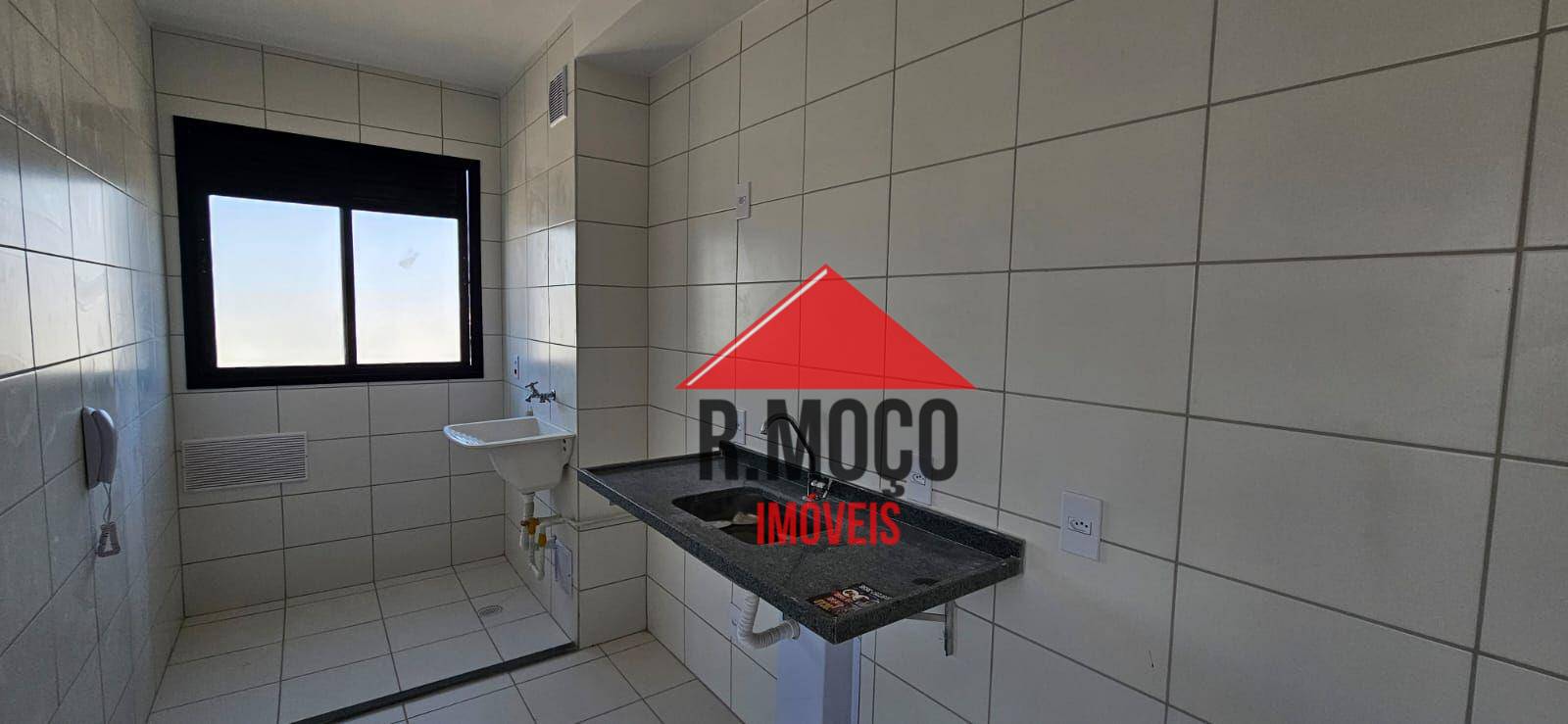 Apartamento à venda com 2 quartos, 39m² - Foto 27