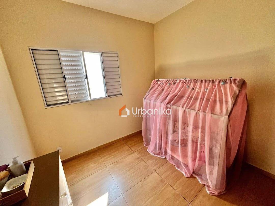 Casa, 3 quartos, 145 m² - Foto 2