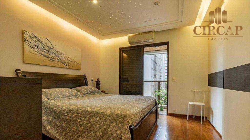 Apartamento à venda com 3 quartos, 246m² - Foto 9