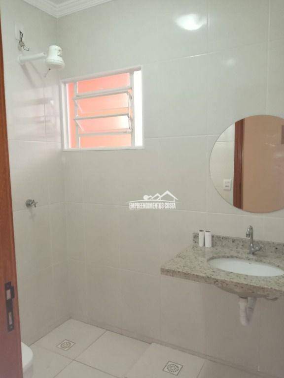 Casa à venda com 2 quartos, 114m² - Foto 13