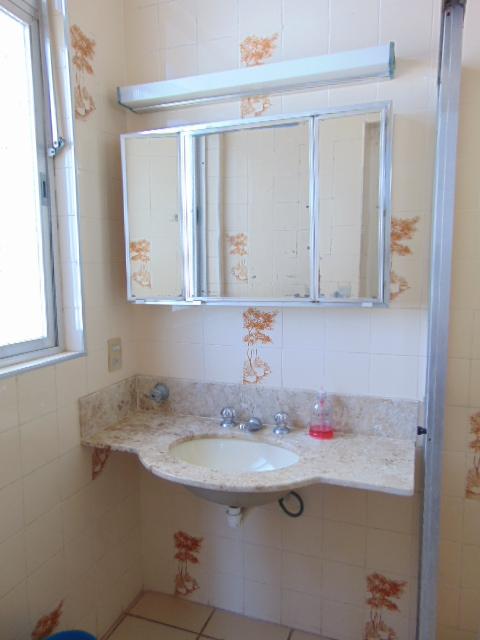 Apartamento à venda com 3 quartos, 140m² - Foto 22