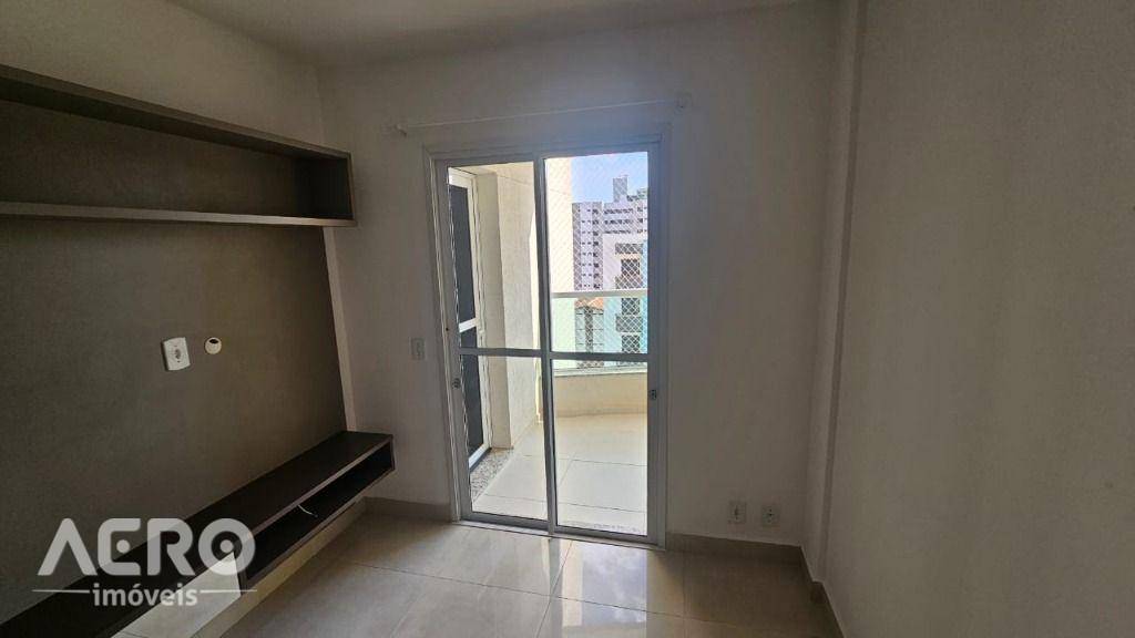 Apartamento para alugar com 2 quartos, 77m² - Foto 5