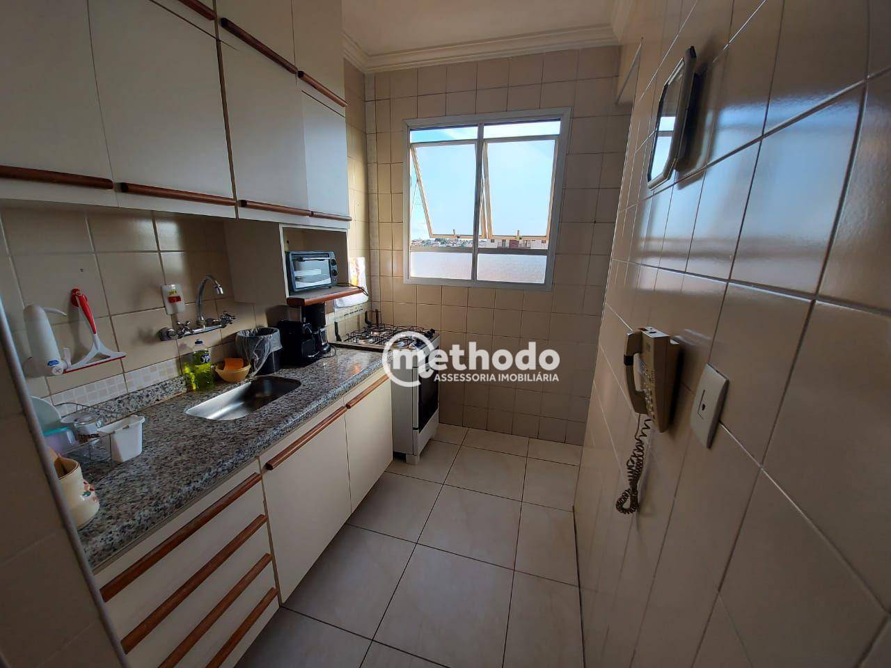 Apartamento à venda com 2 quartos, 70m² - Foto 6