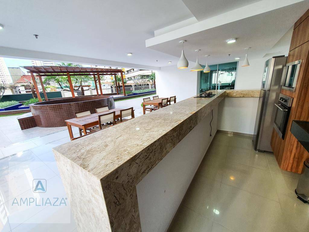 Apartamento à venda com 3 quartos, 150m² - Foto 7