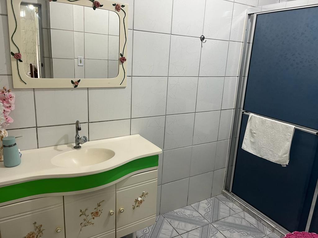 Casa à venda com 4 quartos, 150m² - Foto 18