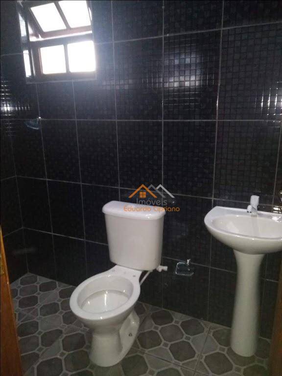 Casa para alugar com 2 quartos, 270M2 - Foto 12