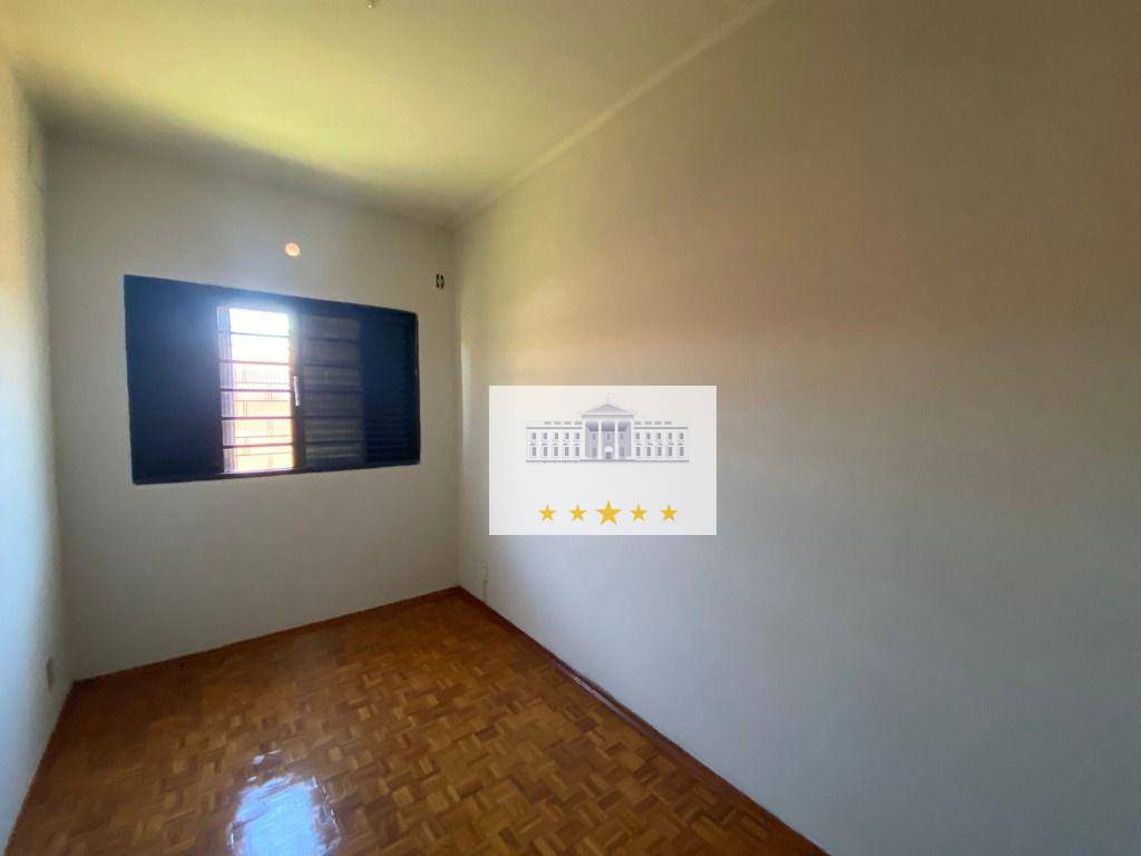 Casa à venda com 4 quartos, 314m² - Foto 7