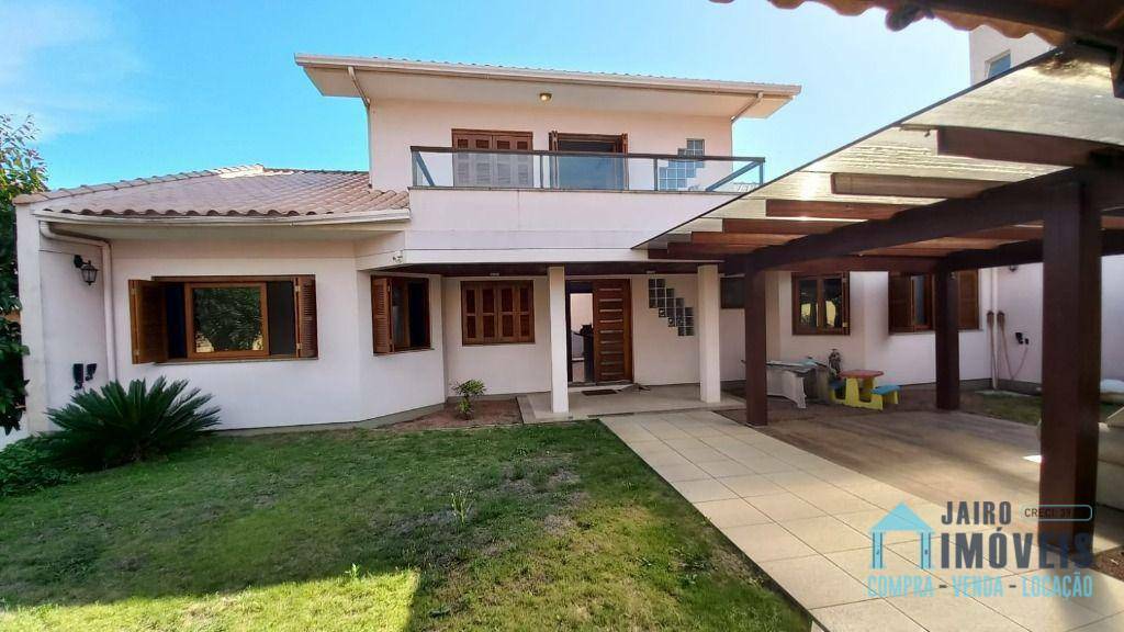 Casa à venda com 3 quartos, 200m² - Foto 1