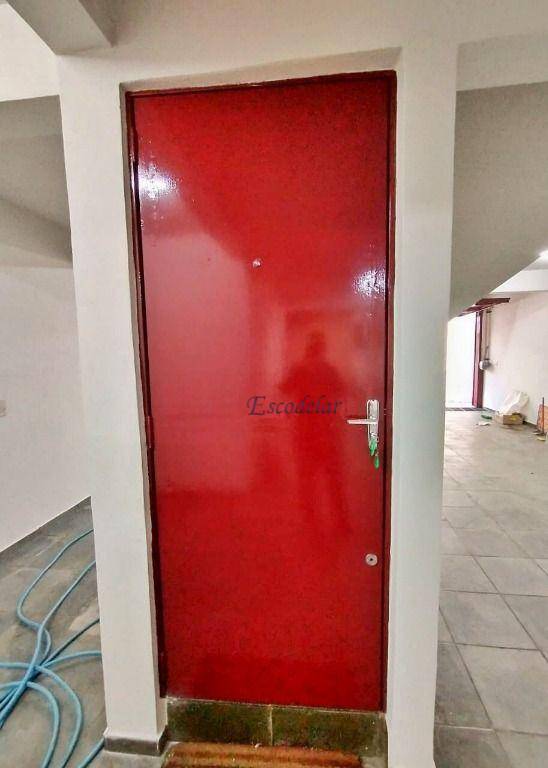 Sobrado à venda com 3 quartos, 240m² - Foto 27