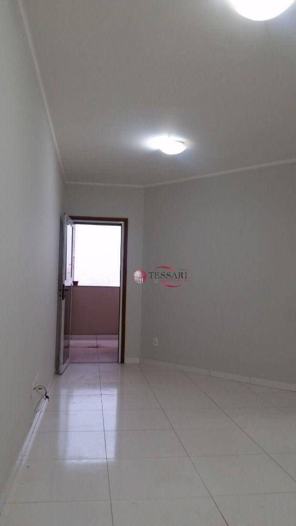 Apartamento para alugar com 3 quartos, 95m² - Foto 3