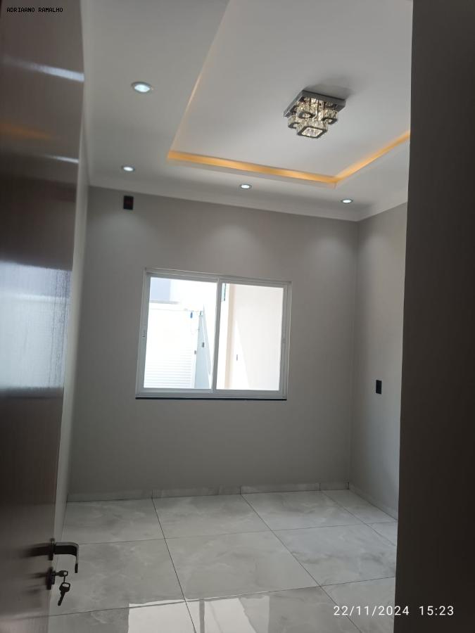 Casa à venda com 3 quartos, 120m² - Foto 18