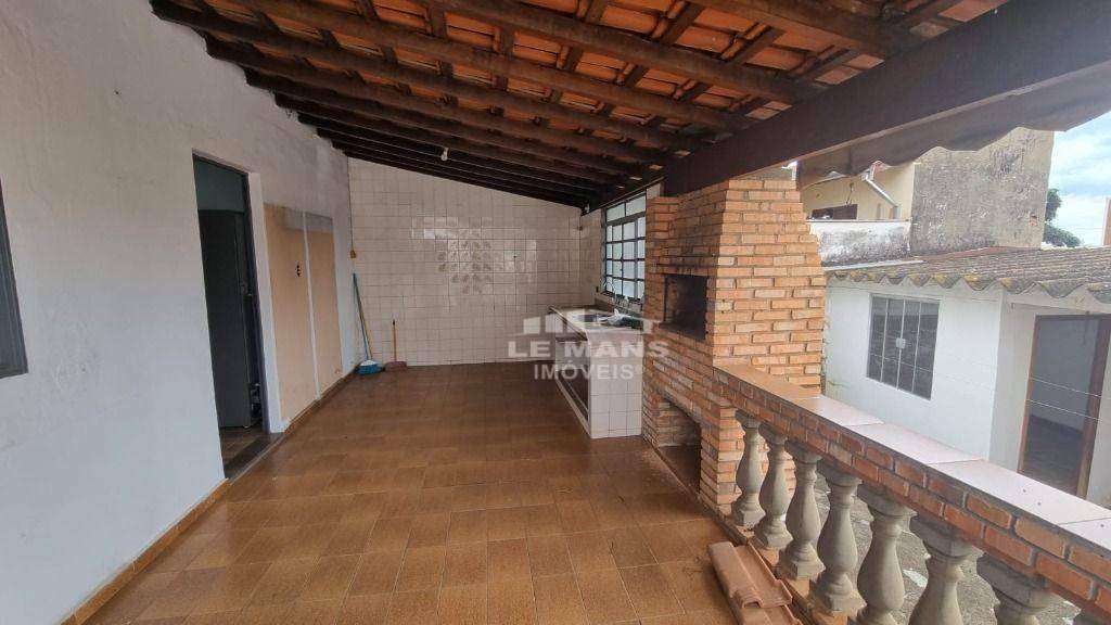 Casa à venda com 2 quartos, 133m² - Foto 10
