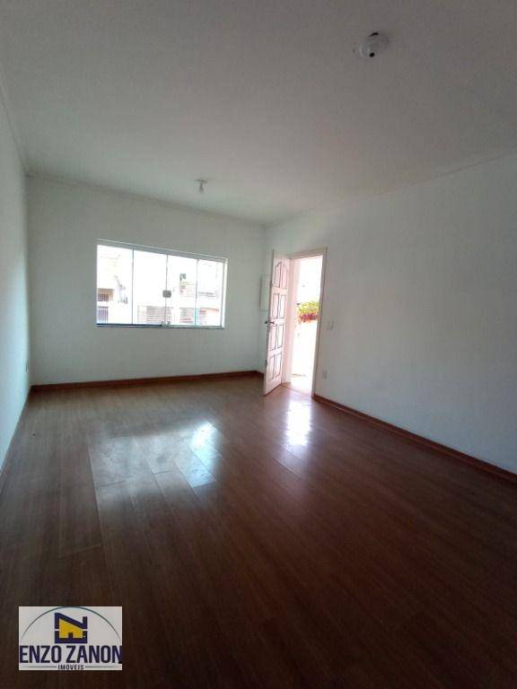 Sobrado à venda e aluguel com 3 quartos, 300m² - Foto 3