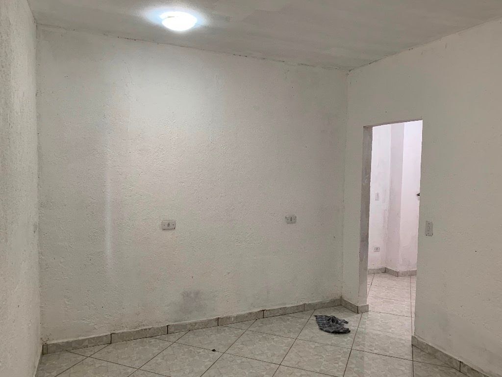 Casa para alugar com 2 quartos, 115m² - Foto 7