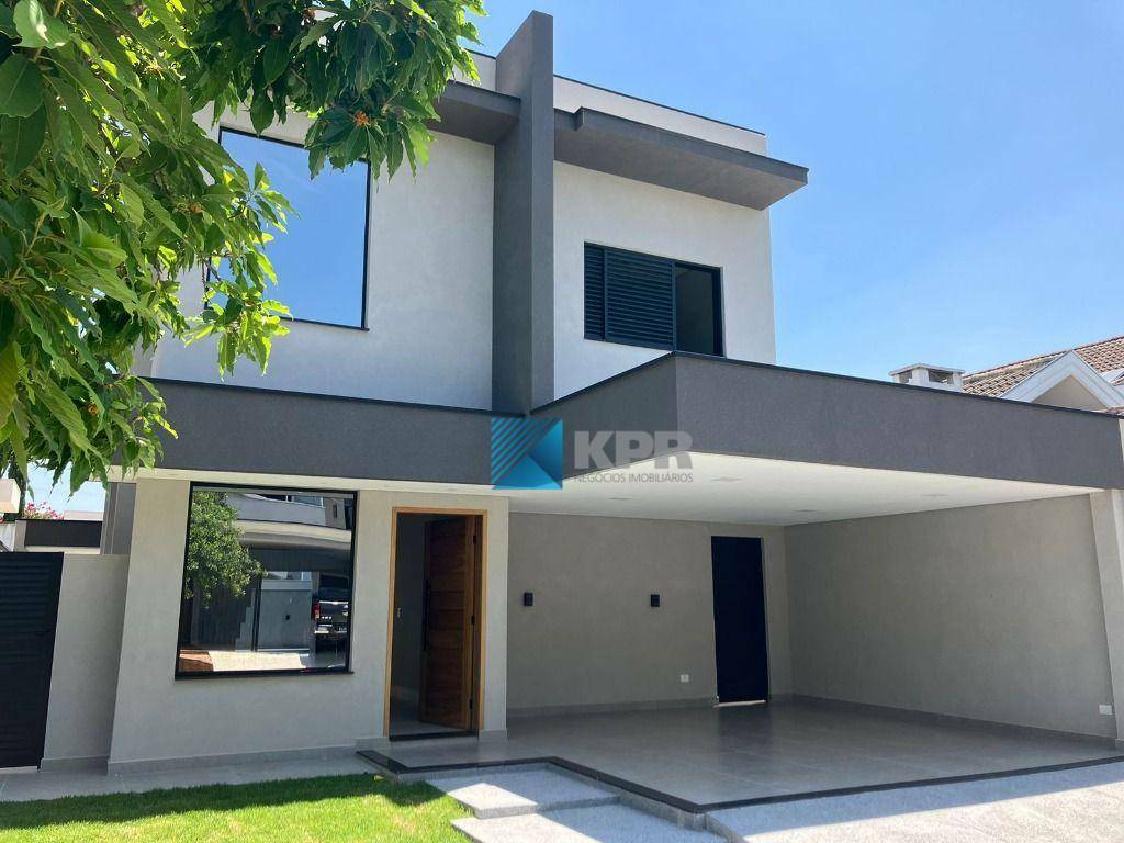 Casa de Condomínio à venda com 4 quartos, 232m² - Foto 1