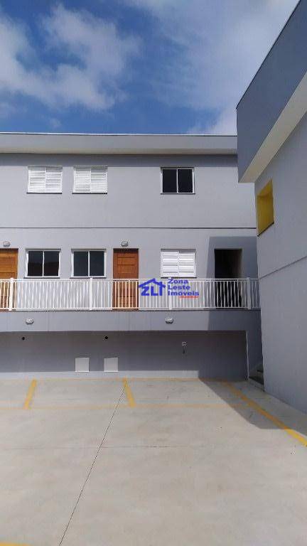 Casa de Condomínio à venda com 2 quartos, 46m² - Foto 2