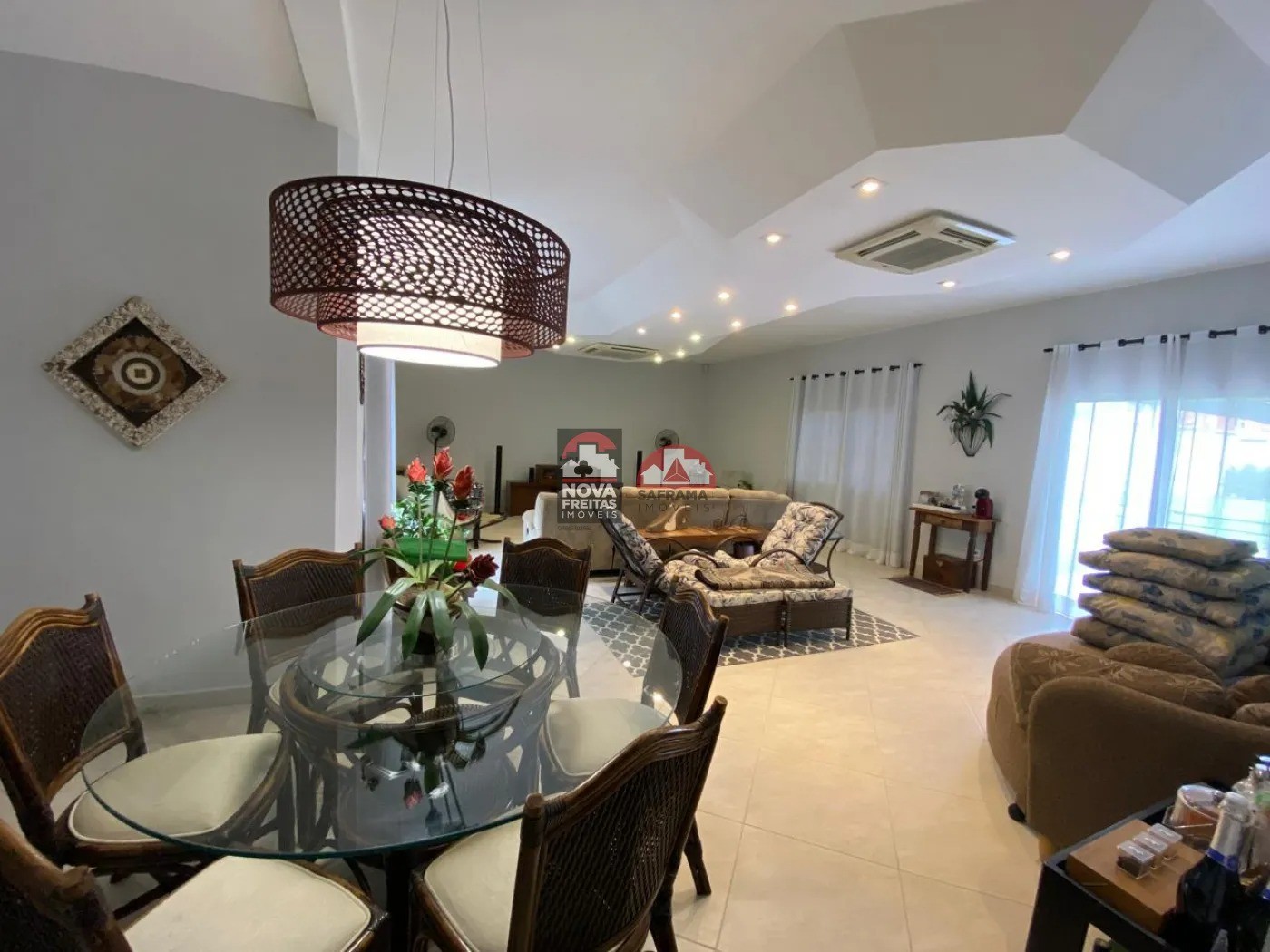 Casa à venda com 4 quartos, 1000m² - Foto 3