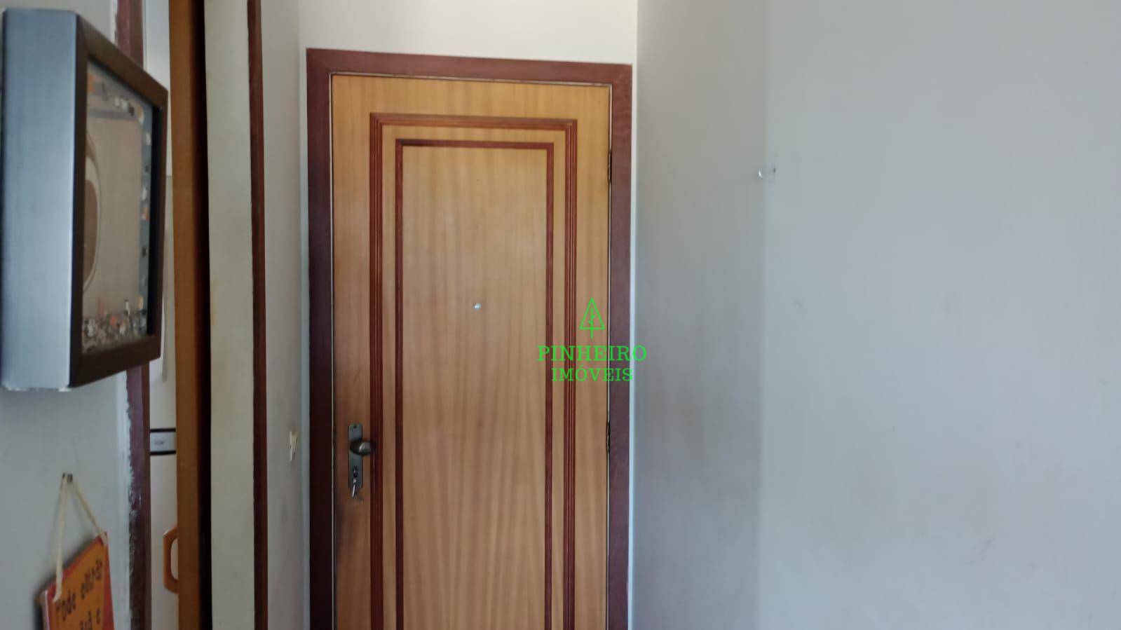 Apartamento à venda com 2 quartos, 71m² - Foto 9