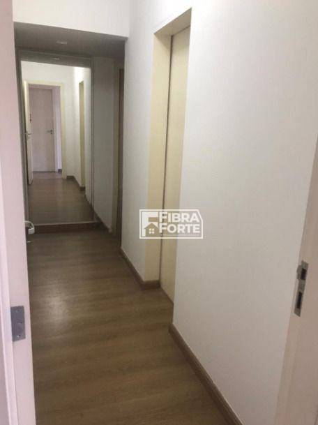 Apartamento à venda com 3 quartos, 161m² - Foto 14