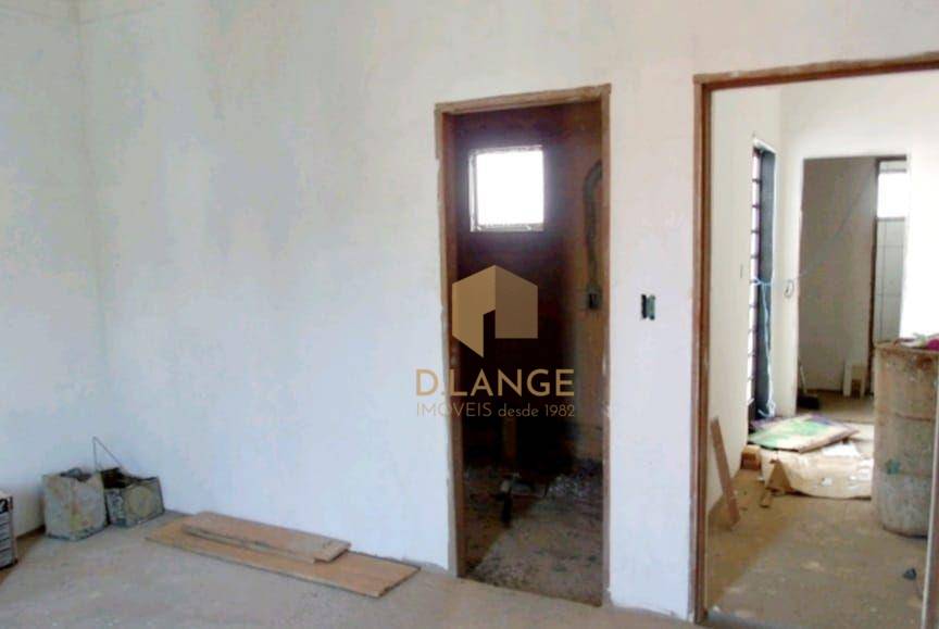 Casa à venda com 3 quartos, 190m² - Foto 13