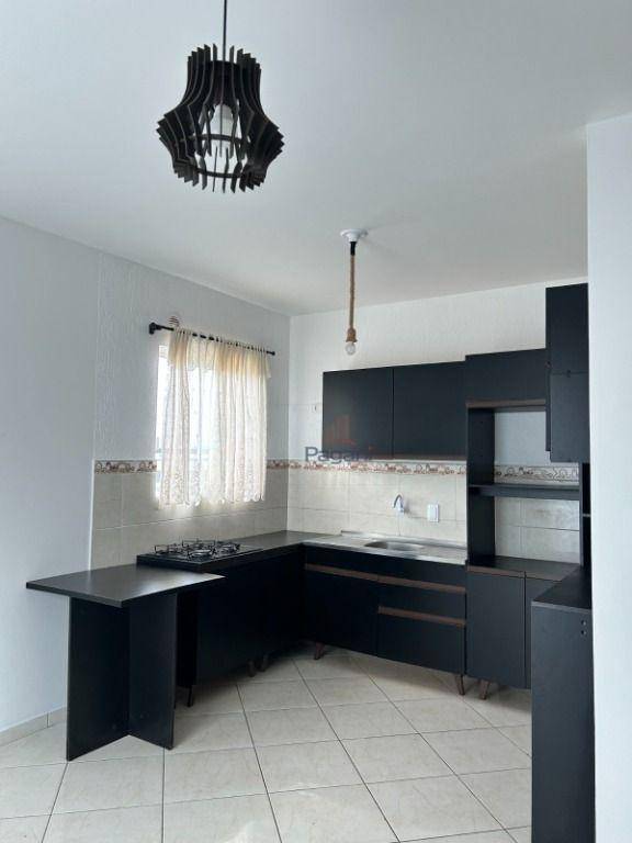 Apartamento à venda com 2 quartos, 93m² - Foto 1