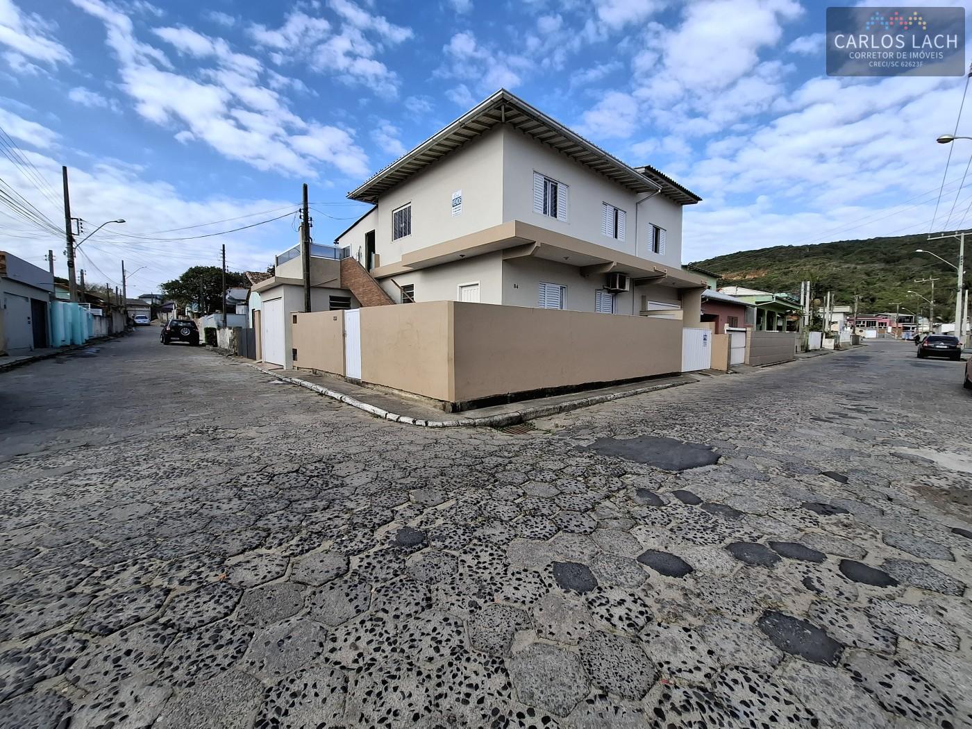 Casa à venda com 5 quartos, 144m² - Foto 28