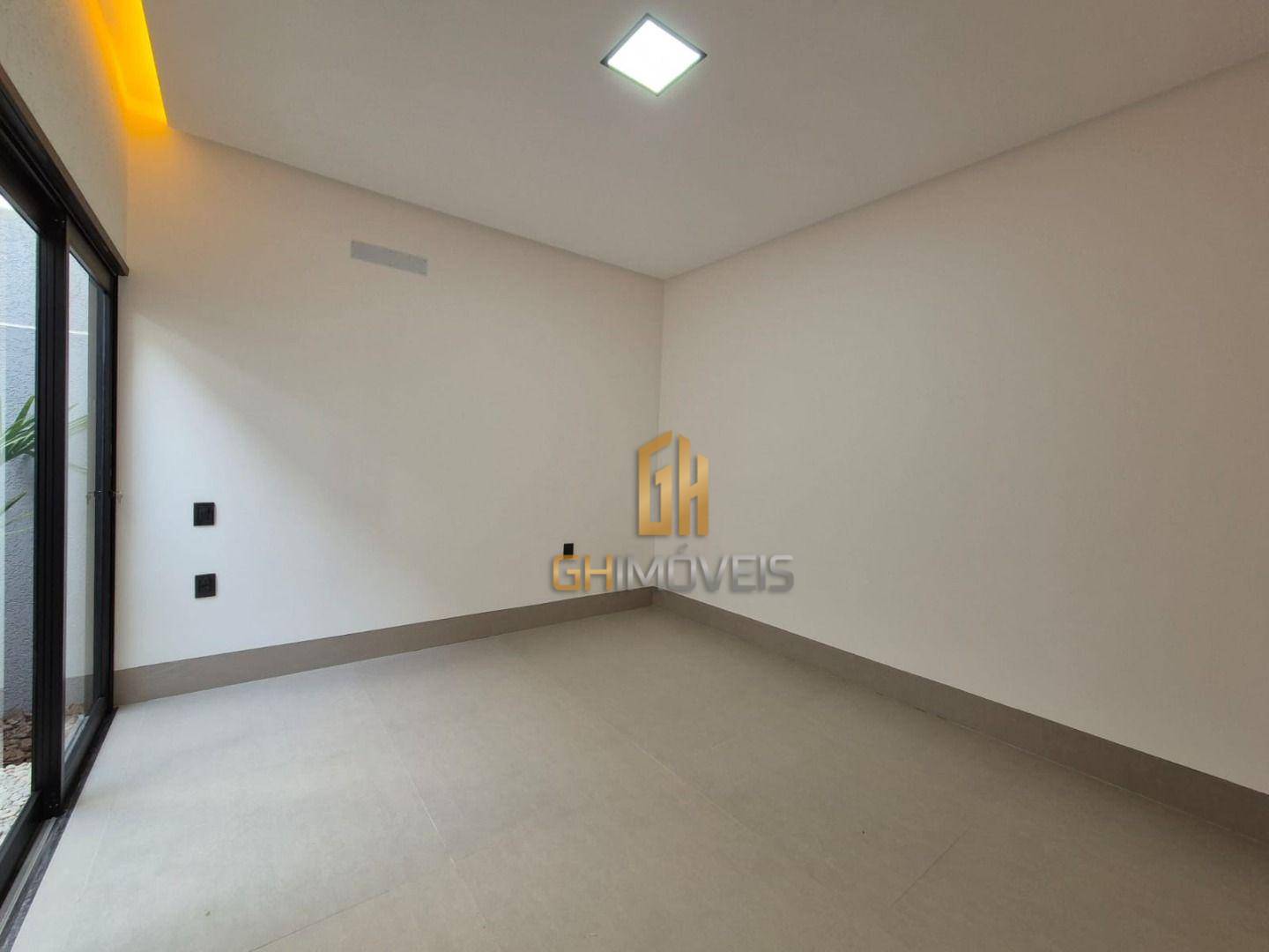 Casa à venda com 4 quartos, 238m² - Foto 17