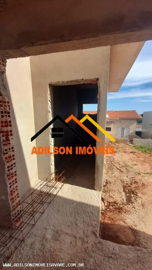 Casa à venda com 3 quartos, 300m² - Foto 8