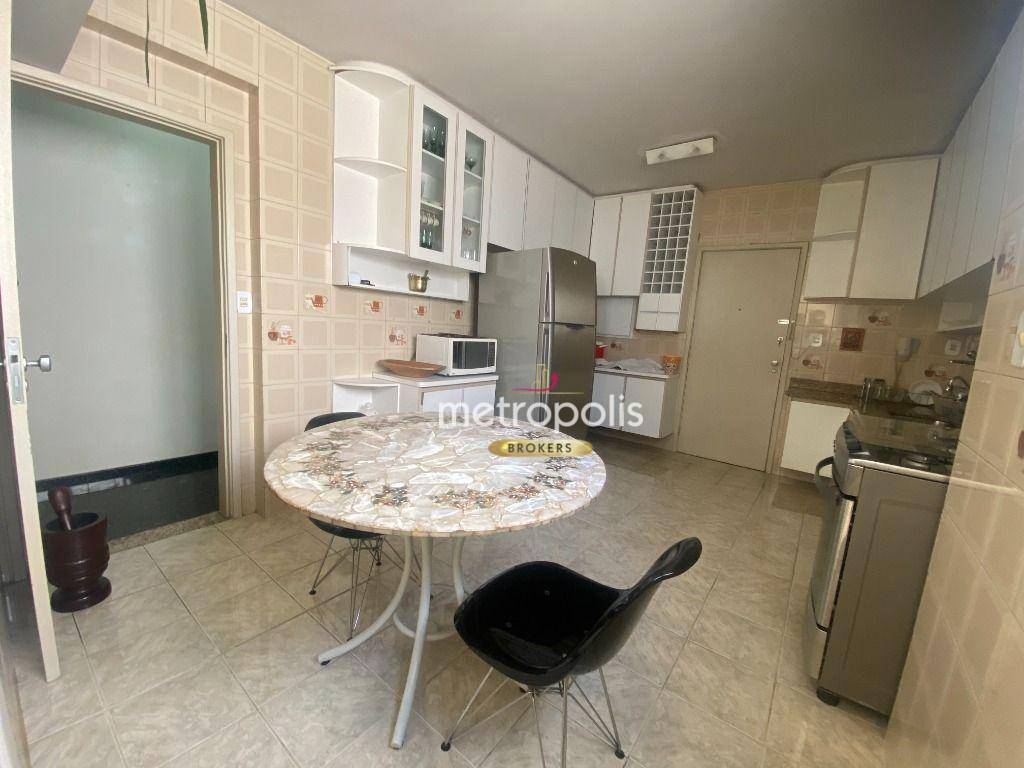 Apartamento à venda com 3 quartos, 117m² - Foto 4