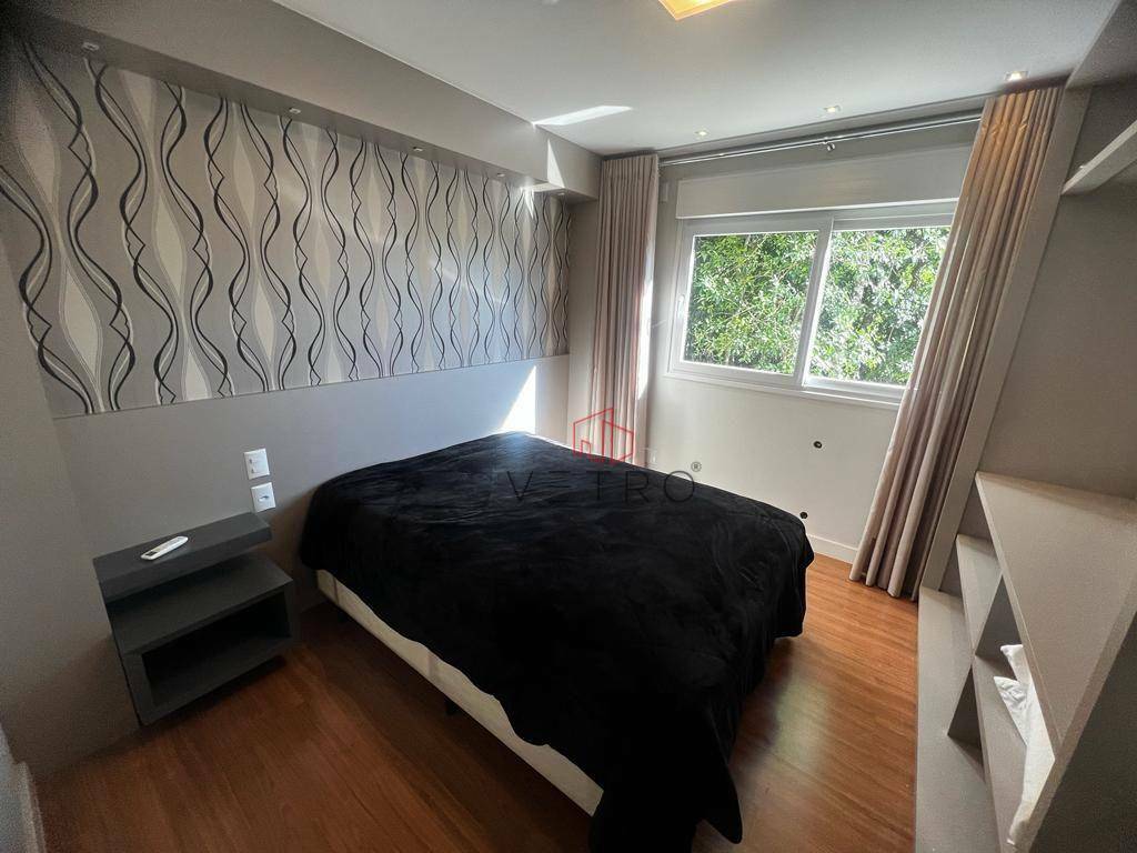 Apartamento à venda com 3 quartos, 105m² - Foto 9