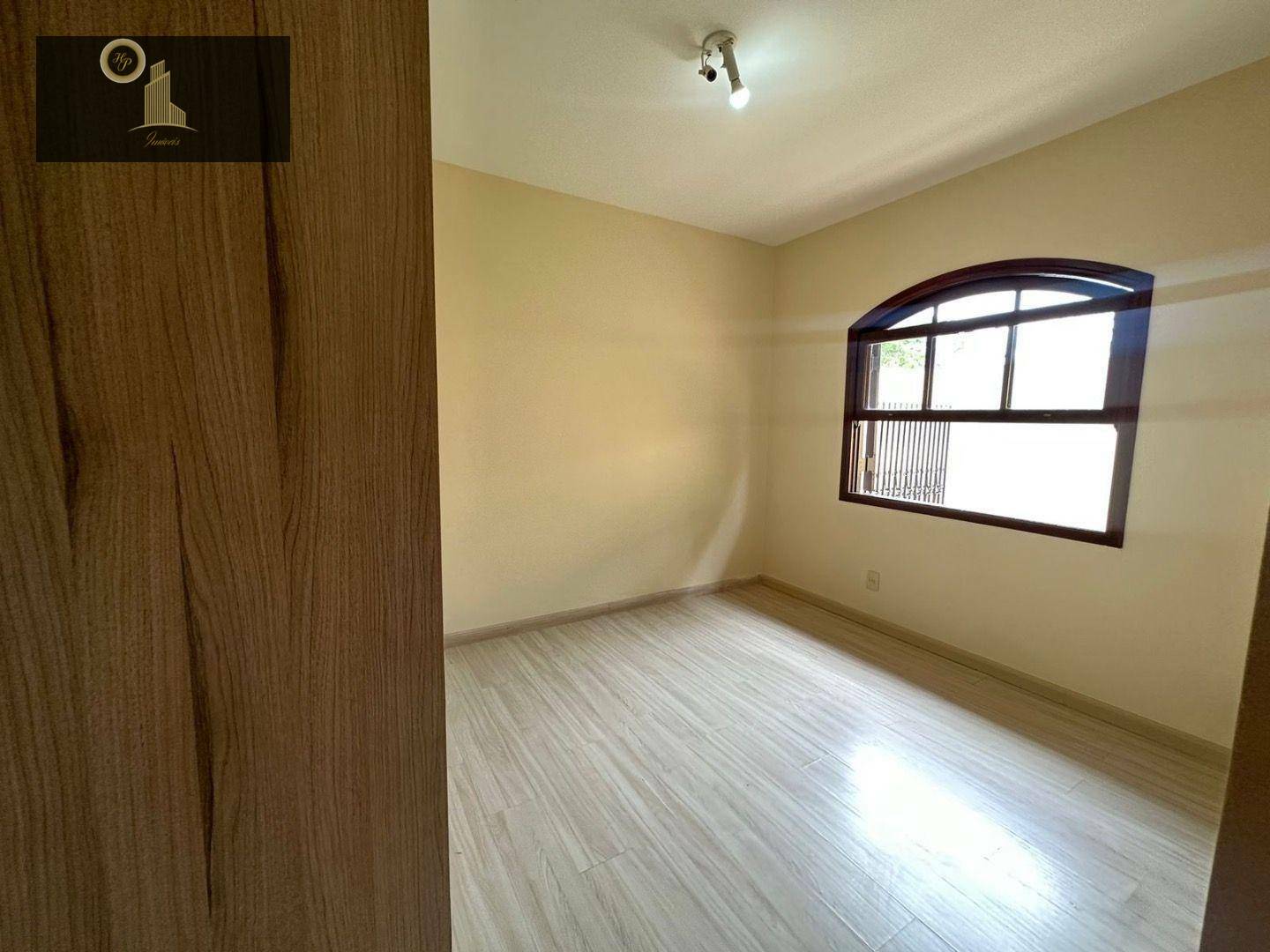 Casa de Condomínio à venda e aluguel com 3 quartos, 402m² - Foto 5