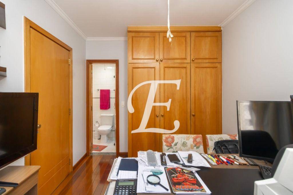 Apartamento à venda com 3 quartos, 142m² - Foto 27