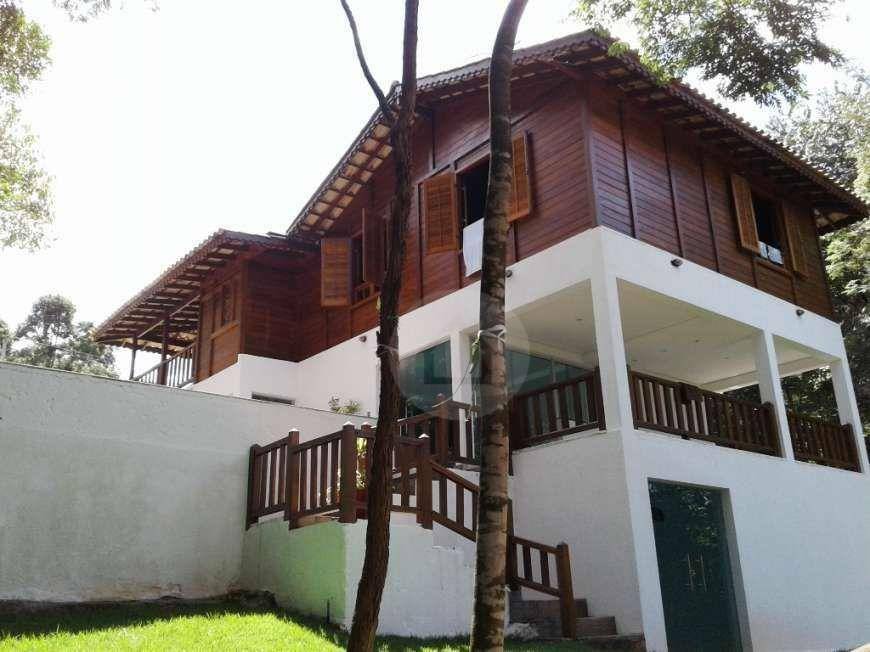 Casa à venda com 5 quartos, 370m² - Foto 2