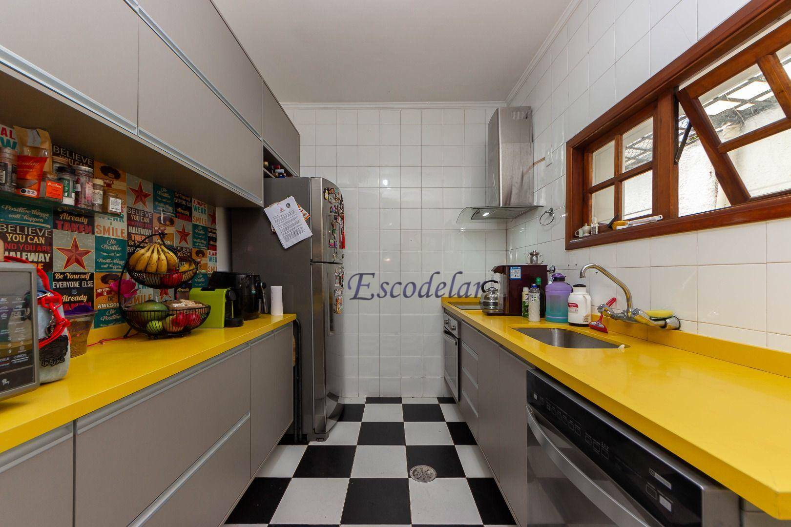 Casa à venda com 3 quartos, 116m² - Foto 7