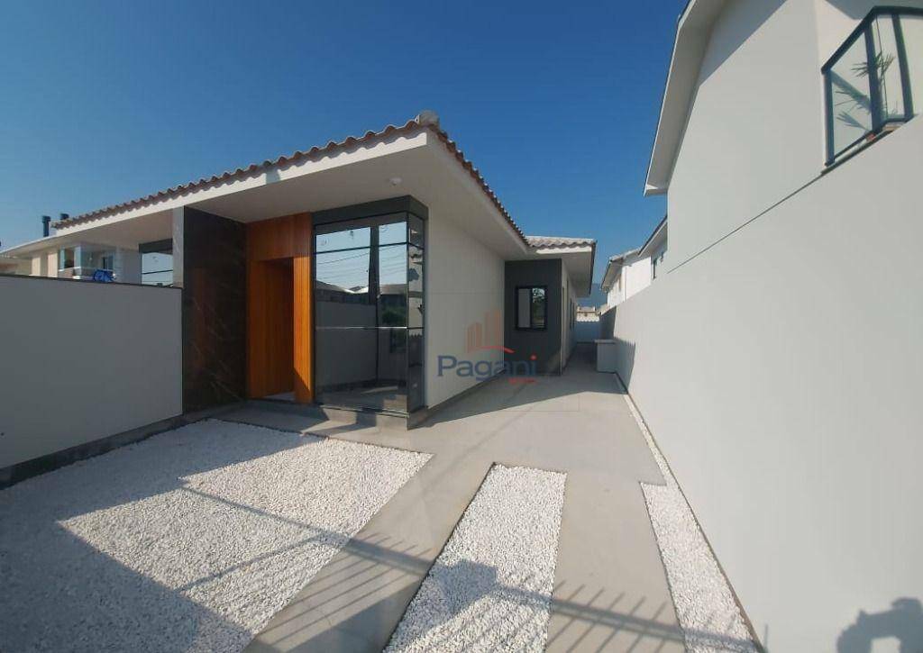 Casa à venda com 3 quartos, 70m² - Foto 6