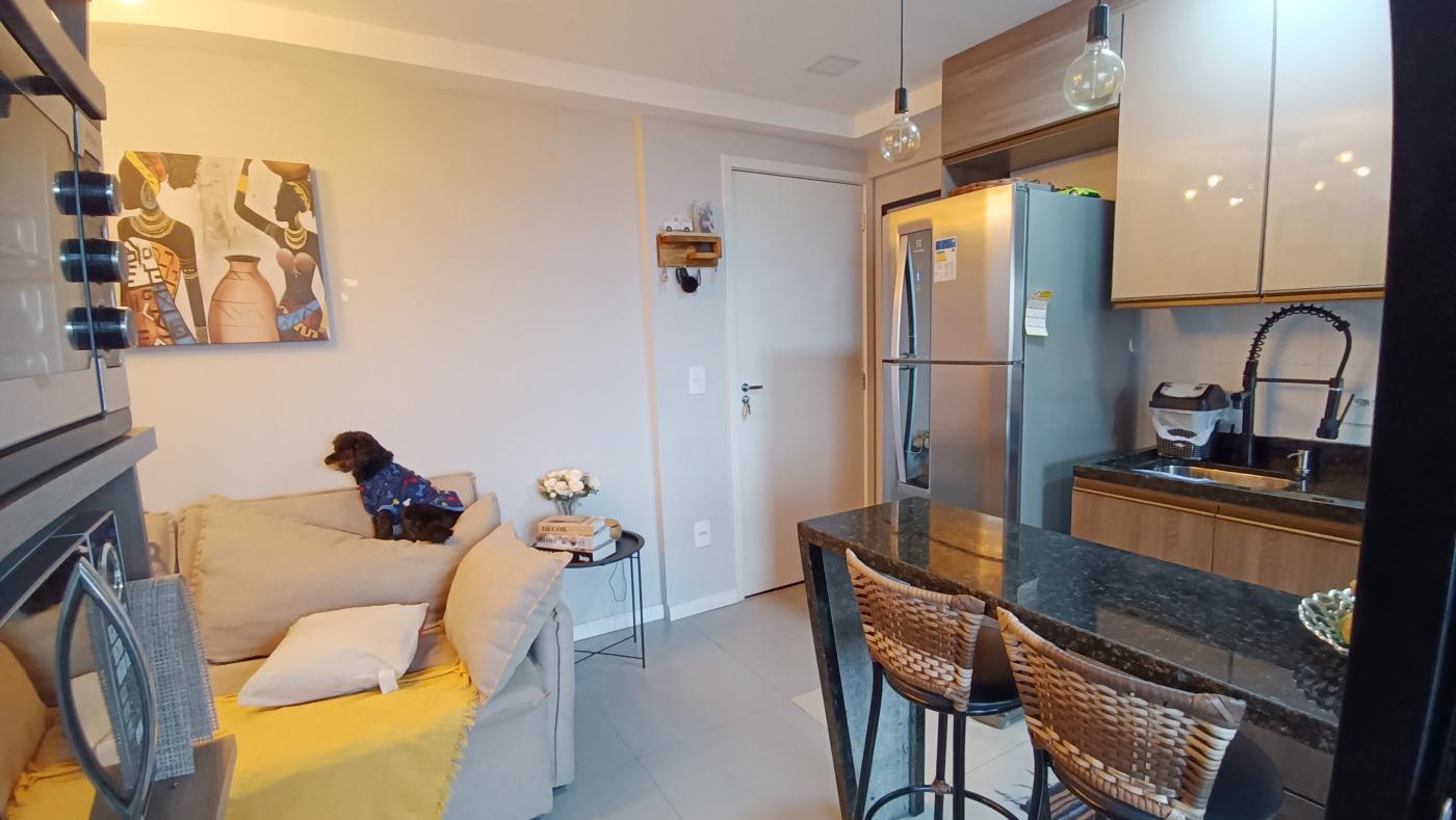 Apartamento à venda com 2 quartos, 40m² - Foto 10