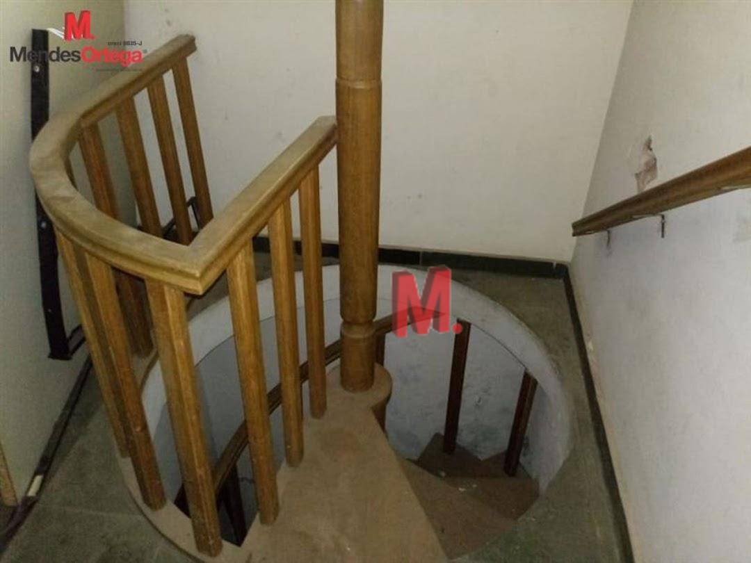 Chácara à venda com 6 quartos, 683m² - Foto 21