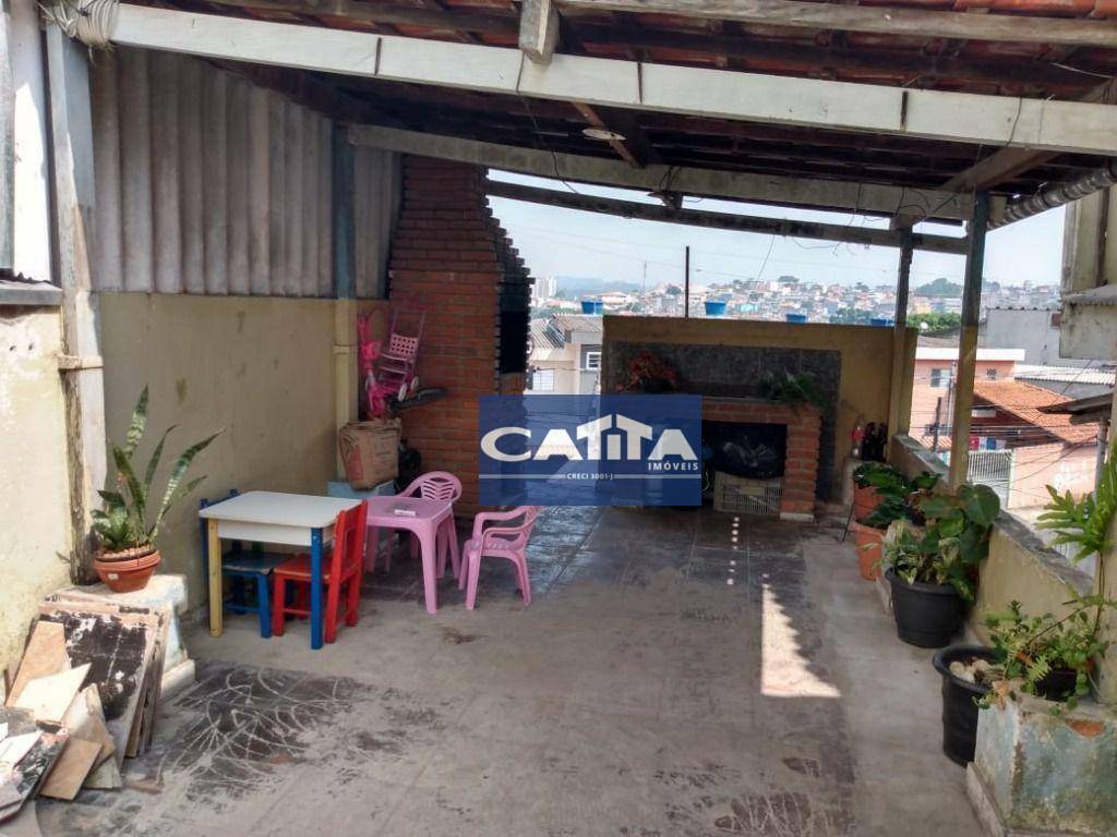 Sobrado à venda com 8 quartos, 215m² - Foto 7