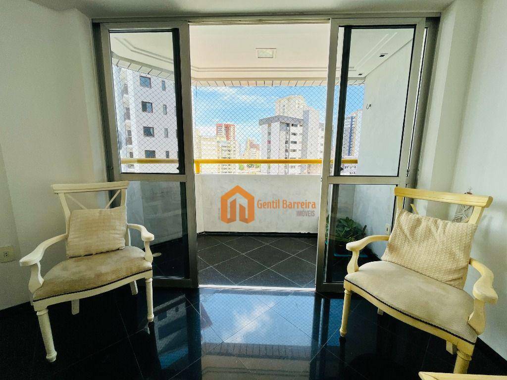 Apartamento à venda com 3 quartos, 135m² - Foto 9