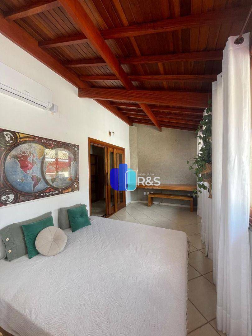 Casa de Condomínio para alugar com 4 quartos, 393m² - Foto 28
